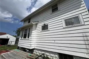 1891 E 33rd St, Lorain, OH 44055 - Photo 4