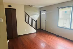 406 Maplebrook Dr, Painesville Twp, OH 44077 - Photo 2