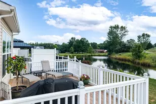 824 Robinson Dr, LaGrange, OH 44050 - Photo 6