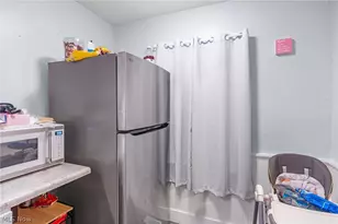 12612 Firsby Ave, Loveland, OH 44135 - Photo 10