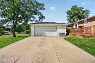 1626 S Carpenter Rd, Brunswick, OH 44212 - Photo 2