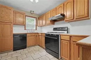 1761 Marks Ave, Akron, OH 44305 - Photo 22