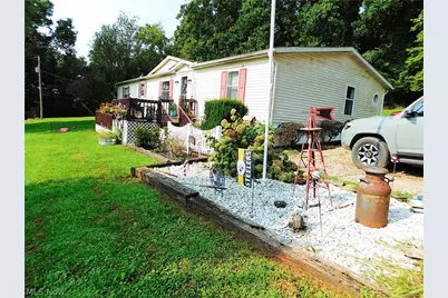 66533 Batesville Road, Quaker City, OH 43773 - Photo 2