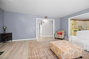 506 Letchworth Dr, Akron, OH 44303 - Photo 10