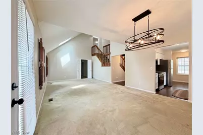 5830 Ridgeview Lane, Willoughby, OH 44094 - Photo 8