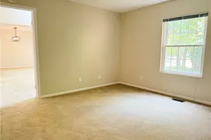 5830 Ridgeview Ln, Willoughby, OH 44094 - Photo 10