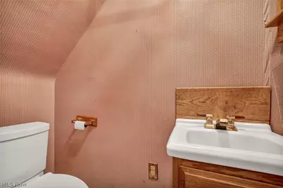 3295 Glencairn Road, Huber Heights, OH 44122 - Photo 26