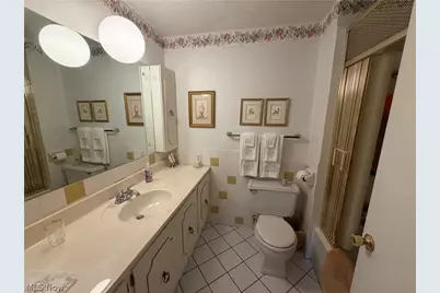 49261 S Park Circle, East Liverpool, OH 43920 - Photo 18