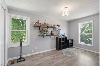 4185 Lake Vista Road, Akron, OH 44319 - Photo 12