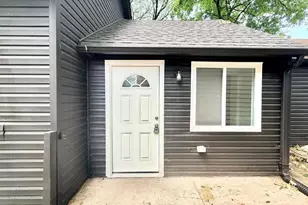 842 Starkweather Ave, Loveland, OH 44113 - Photo 2