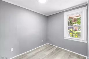 2408 Castle Ave, Loveland, OH 44113 - Photo 8