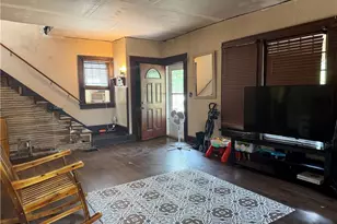 117 Colonial Blvd NE, Canton, OH 44714 - Photo 12