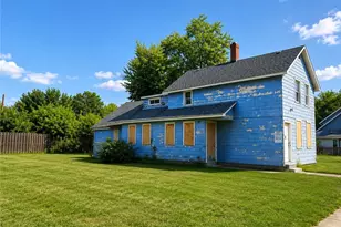 1902 Rowley Ave, Loveland, OH 44109 - Photo 2