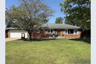 893 Dresden Drive, Mansfield, OH 44905 - Photo 2