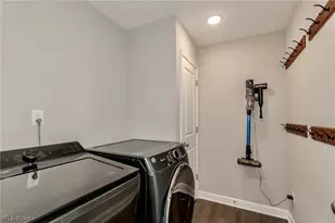 8860 Williams Rd, Chardon, OH 44024 - Photo 20