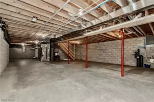 8860 Williams Rd, Chardon, OH 44024 - Photo 34