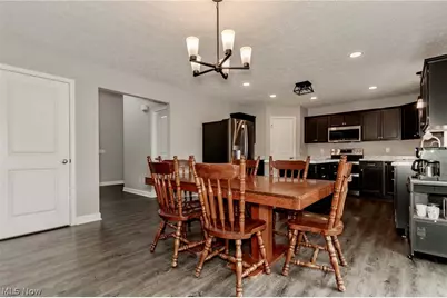 8860 Williams Road, Chardon, OH 44024 - Photo 10