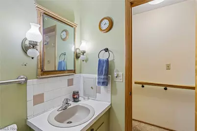 4908 Encino Drive, Akron, OH 44319 - Photo 28