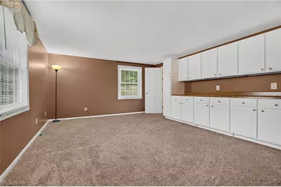 924 Pittsburg Avenue NW, North Canton, OH 44720 - Photo 16
