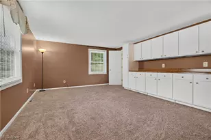 924 Pittsburg Ave NW, North Canton, OH 44720 - Photo 16