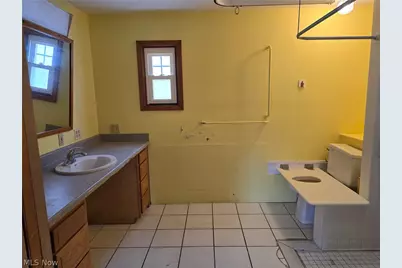 1472 Northeast Avenue, Tallmadge, OH 44278 - Photo 16