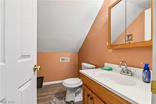 37531 Willow Dr, Eastlake, OH 44095 - Photo 20