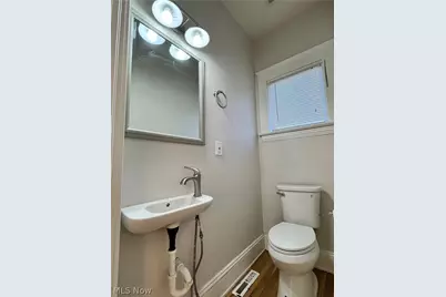 1481 E 106th Street, Loveland, OH 44106 - Photo 12
