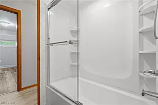 4828 Echoglenn St NW, North Canton, OH 44720 - Photo 24