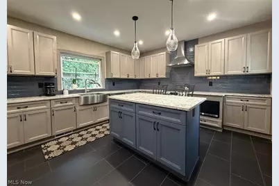 10990 Mayfield Road, Chardon, OH 44024 - Photo 10