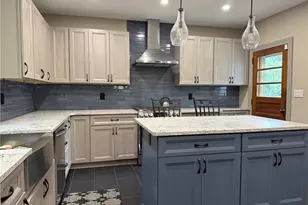 10990 Mayfield Rd, Chardon, OH 44024 - Photo 6