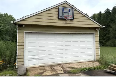 10990 Mayfield Road, Chardon, OH 44024 - Photo 18