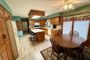6385 Harbor Dr NW, Canton, OH 44718 - Photo 10
