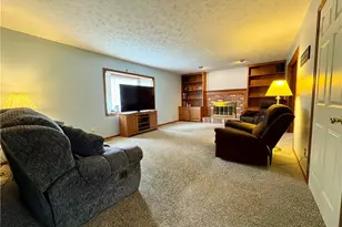 6385 Harbor Dr NW, Canton, OH 44718 - Photo 14