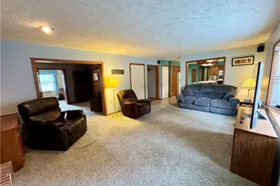 6385 Harbor Dr NW, Canton, OH 44718 - Photo 16
