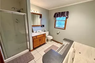 6385 Harbor Dr NW, Canton, OH 44718 - Photo 28