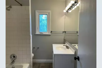 17914 Chagrin Boulevard, Huber Heights, OH 44122 - Photo 28