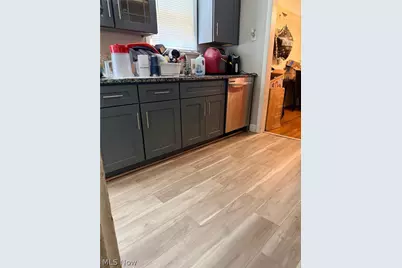 3881 E 155th Street, Loveland, OH 44128 - Photo 2