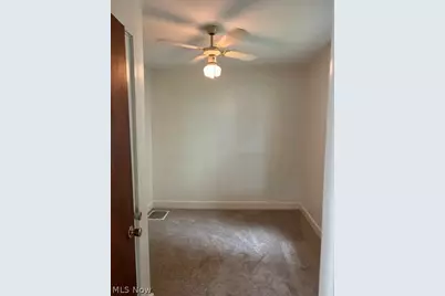 18061 Derr Avenue, Beloit, OH 44609 - Photo 8