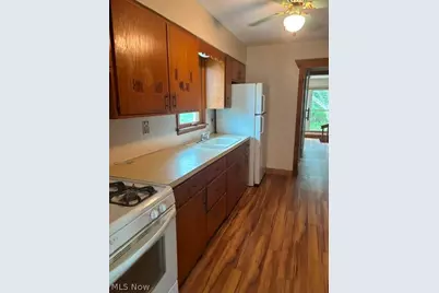 18061 Derr Avenue, Beloit, OH 44609 - Photo 6