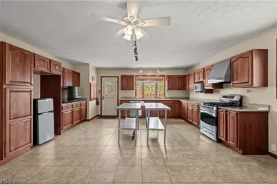 832 S Main Street, North Canton, OH 44720 - Photo 30