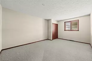 832 S Main St, North Canton, OH 44720 - Photo 20