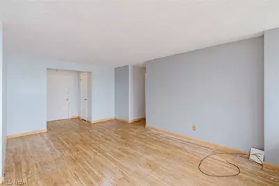 12900 Lake Avenue #1924, Oakwood, OH 44107 - Photo 12