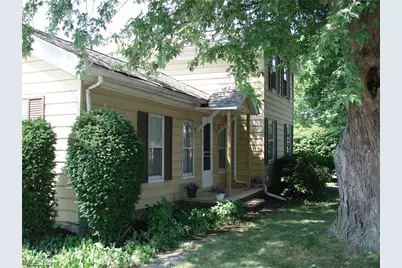 852 S Broadway, Geneva, OH 44041 - Photo 2
