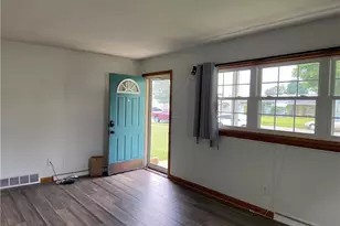 917 Kaderly St NW, New Philadelphia, OH 44663 - Photo 6