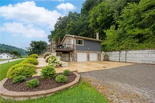 724 Nashville Rd, Glenmont, OH 44628 - Photo 30