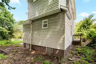 1152 Manning Ave, Akron, OH 44307 - Photo 30
