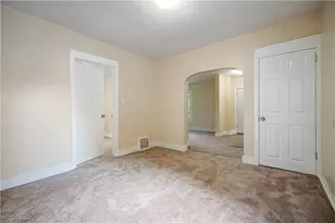 1152 Manning Ave, Akron, OH 44307 - Photo 6