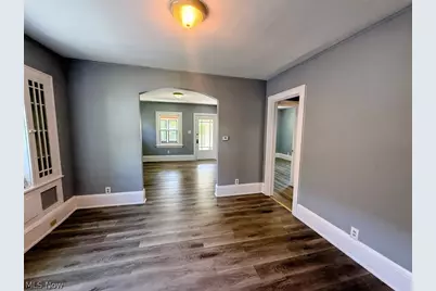 751 Merton Avenue, Akron, OH 44306 - Photo 6