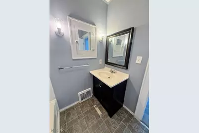 751 Merton Avenue, Akron, OH 44306 - Photo 12