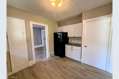 751 Merton Avenue, Akron, OH 44306 - Photo 8